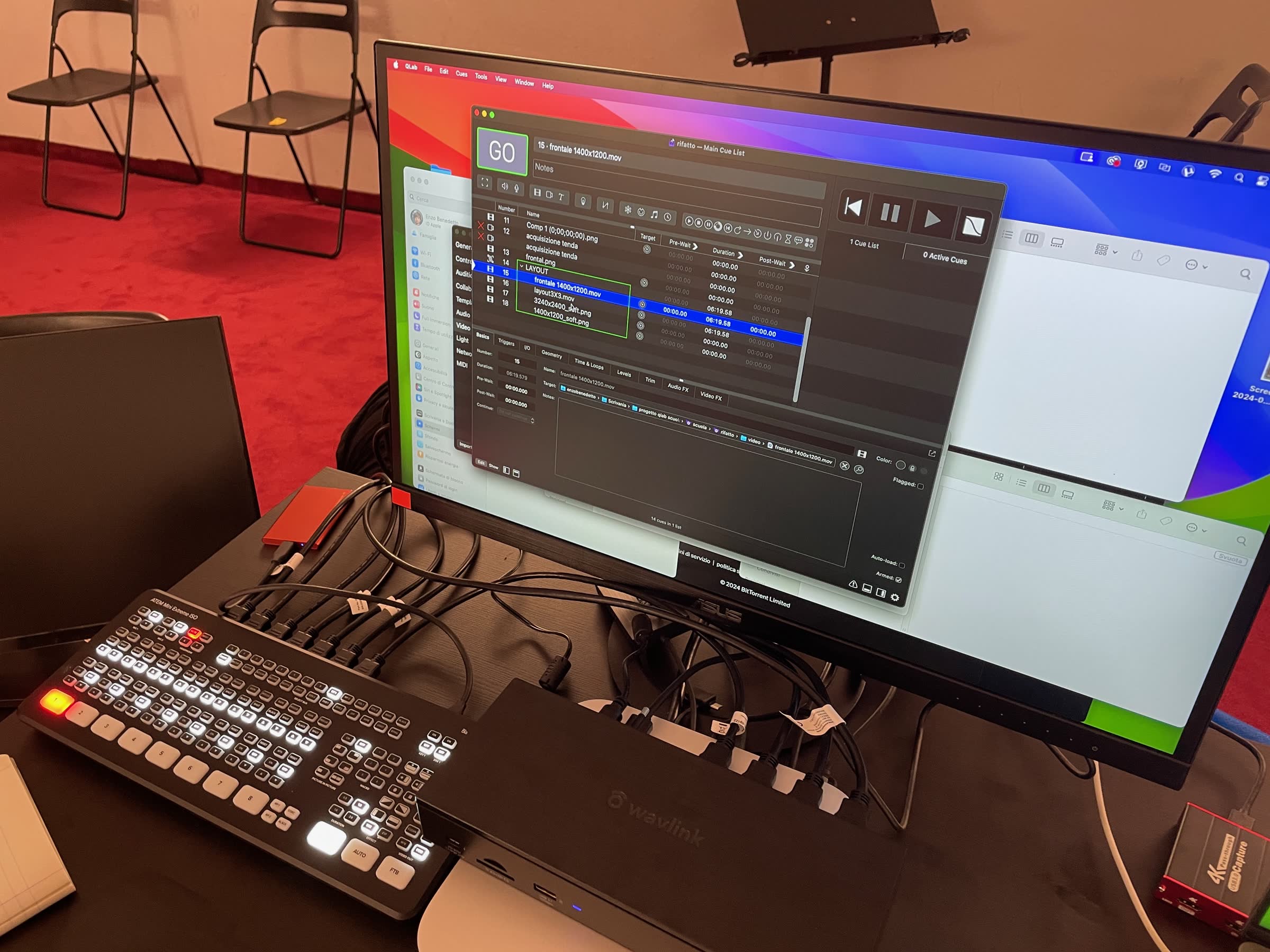 Regia QLab e controllo video durante il setup